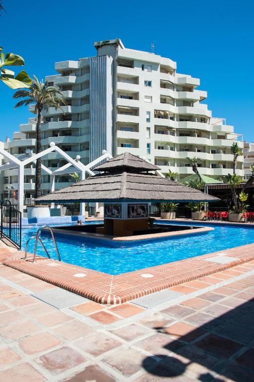 Kingfisher Apartments Benal Beach เบนัลมาเดนา ภายนอก รูปภาพ